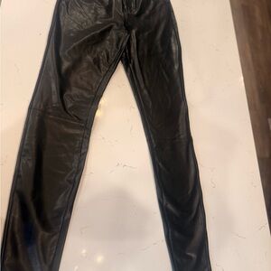 AKIRA Faux Leather High Rise Skinny Pants Size M Trendy flattering Sleek